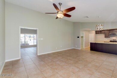 Open Concept Great Room!