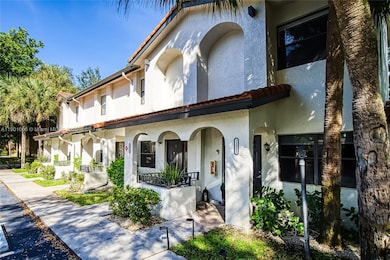 11551 Royal Palm Blvd unit 11551, Coral Springs, FL 33065 - photo 3