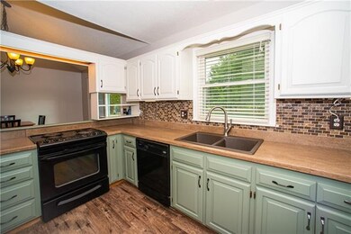 223 SW Seagull St, Lee's Summit, MO 64082 - photo 7