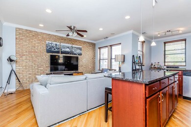 4818 N Hoyne Ave unit 4, Chicago, IL 60625 - photo 3