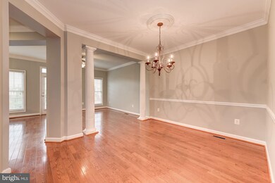 2824 Wakewater Way, Woodbridge, VA 22191 - photo 6