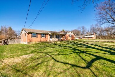 7162 Jackie Dr, Liberty Township, OH 45044 - photo 2