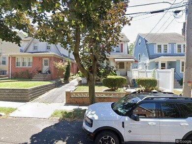 82 Crosshill St, Staten Island, NY 10301 - photo 5