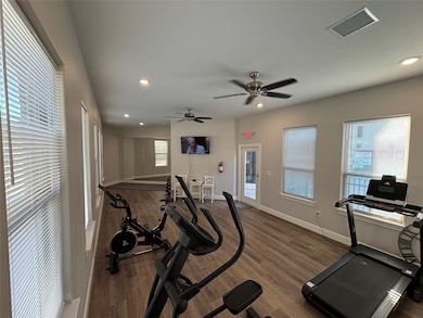 504 Nursery Rd unit 1209, the Woodlands, TX 77380 - photo 7