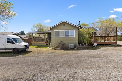 2420 SW 27th St, Redmond, OR 97756 - photo 3