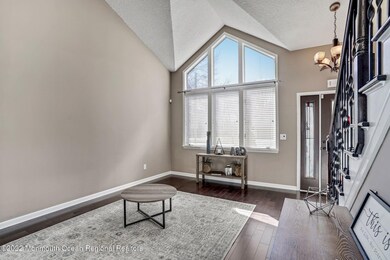 21 Driftwood Dr, Howell, NJ 07731 - photo 4