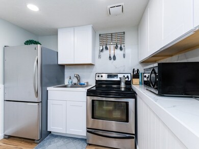 145 Winthrop Rd unit 1, Brookline, MA 02445 - photo 7