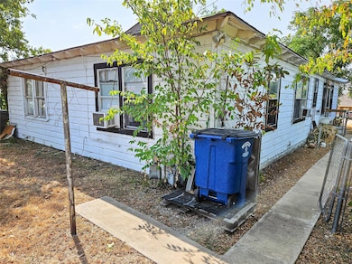 5508 Mesa Cir, Dallas, TX 75235 - photo 3