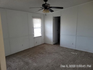 300 Becker, Indiahoma, OK 73552 - photo 6