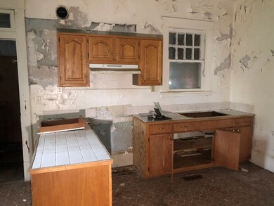 852 Brown Ave, Columbus, GA 31906 - photo 3