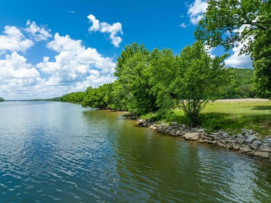 Kelly's Landing, Linden, TN 37096 - photo 2