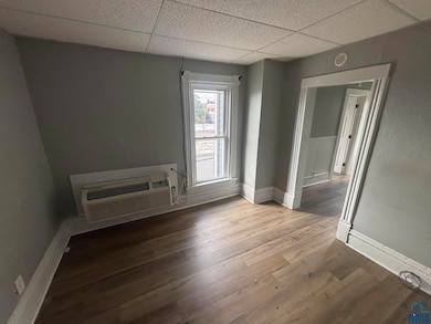 513 12th St, Sioux City, IA 51105 - photo 6