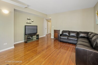 4915 N Hoyne Ave unit 2S, Chicago, IL 60625 - photo 4