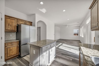 71-web-or-mls-2722-ineisa-ct