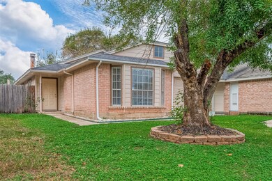 11009 Threeawn Ct, Houston, TX 77086 - photo 6