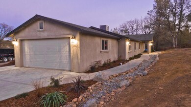 Garage & Covered Entry
