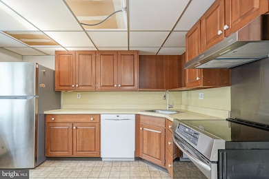 4 W Close, Moorestown, NJ 08057 - photo 5