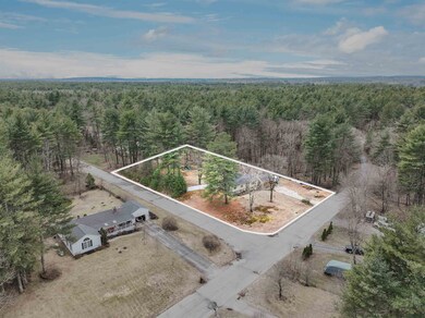 6 Rotterdam Dr, Litchfield, NH 03052 - photo 4