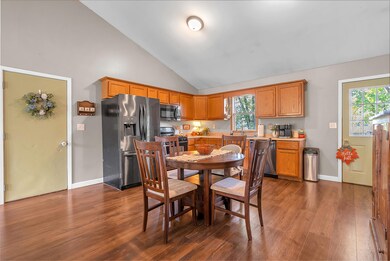 121 E Pine St, Wheatfield, IN 46392 - photo 5