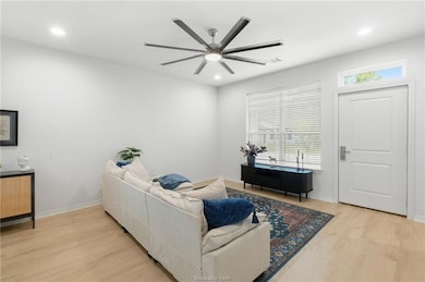 307 Sterling St unit D, College Station, TX 77840 - photo 4