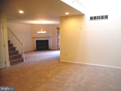 9317 Eagleview Dr, Lafayette Hill, PA 19444 - photo 3