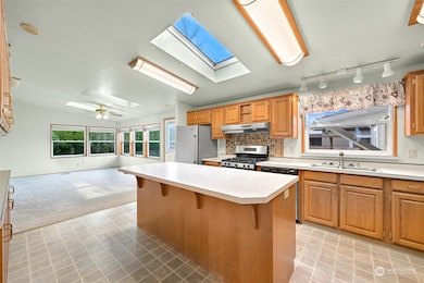 3802 James St unit 19, Bellingham, WA 98226 - photo 7