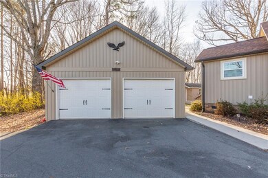 1610 Southmont Dr, Asheboro, NC 27205 - photo 7