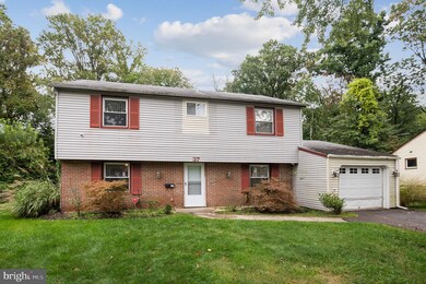 37 Parkside Cir, Willingboro, NJ 08046 - photo 2