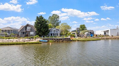 129 Beach Rd, Tisbury, MA 02568 - photo 5