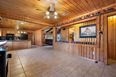 6325 Circo Dr, Granbury, TX 76049 - photo 5