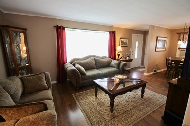 1 Halsey Place, Glens Falls, NY 12801 - photo 4