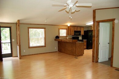 1419 Howard Auman Rd, Asheboro, NC 27205 - photo 4