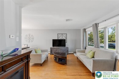 1360 Walnut Ln, MacUngie, PA 18062 - photo 6