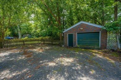 One Car Detached Garage