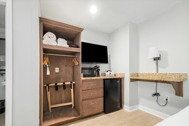 1004 Ocean Blvd_Eterna_Media-15