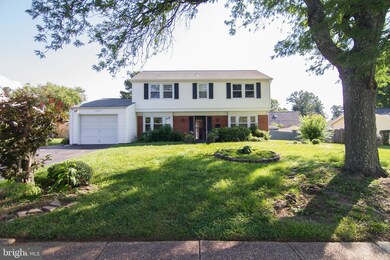 12613 Kingsfield Ln, Bowie, MD 20715 - photo 2