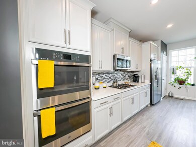 23425 Sugar Pine Ln, California, MD 20619 - photo 7