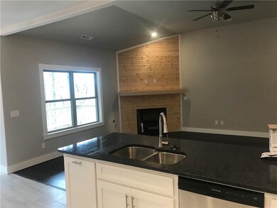 3 Kiswick Cir, Bella Vista, AR 72714 - photo 2