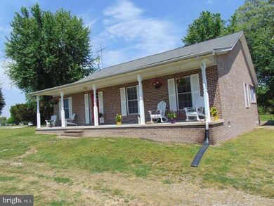 256 Lake Shore Dr, Colonial Beach, VA 22443 - photo 2