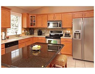 51575 Clubhouse Dr, South Bend, IN 46628 - photo 2