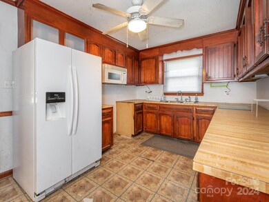 4629 Greenwood Dr, Gastonia, NC 28052 - photo 2