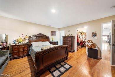 347 N 5th St unit 349, Newark, NJ 07107 - photo 7