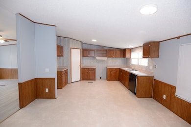 214 Fairway Green, Shelbyville, TN 37160 - photo 3