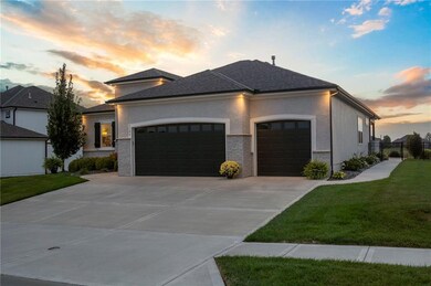 1106 Hillswick Ln, Raymore, MO 64083 - photo 2