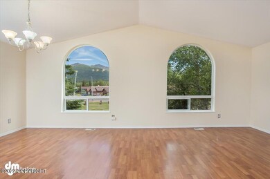 04-Living Room 4553