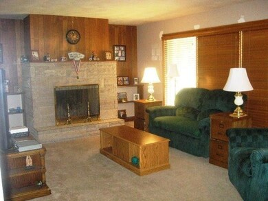 609 W 11th St, La Porte, IN 46350 - photo 6