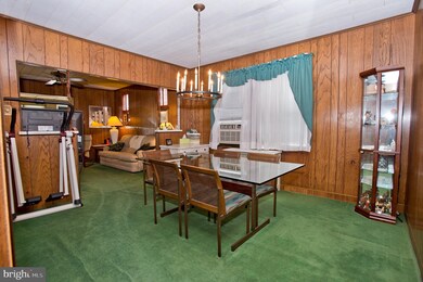 604 Beechwood Ave, Darby, PA 19023 - photo 6