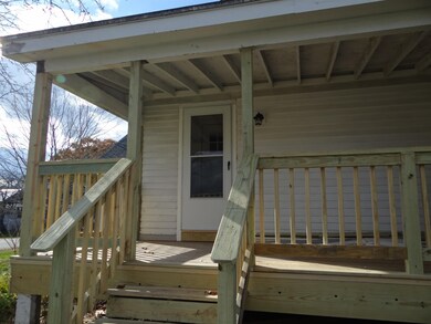 25 School St unit 25B, Canaan, NH 03741 - photo 2