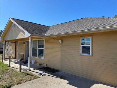 6805 Lakeview Dr, Bonham, TX 75418 - photo 2