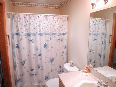 2154 Creekside Dr SW unit 67, Byron Center, MI 49315 - photo 4